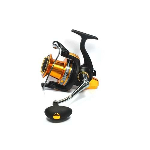 Captain Catcher 8000 Surf Makine 9+1 BB